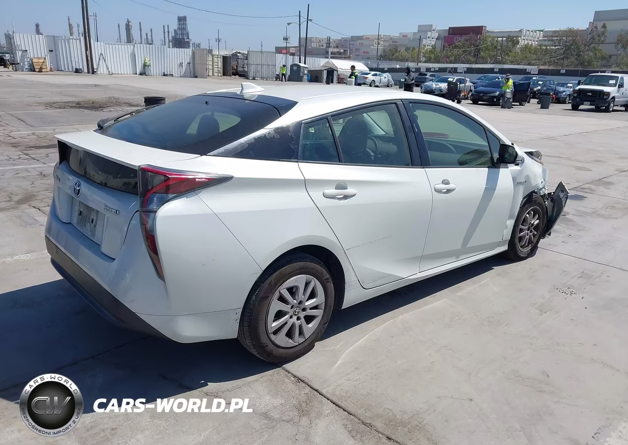 2016 Toyota Prius Two VIN:JTDKBRFU1G3522405 - 4