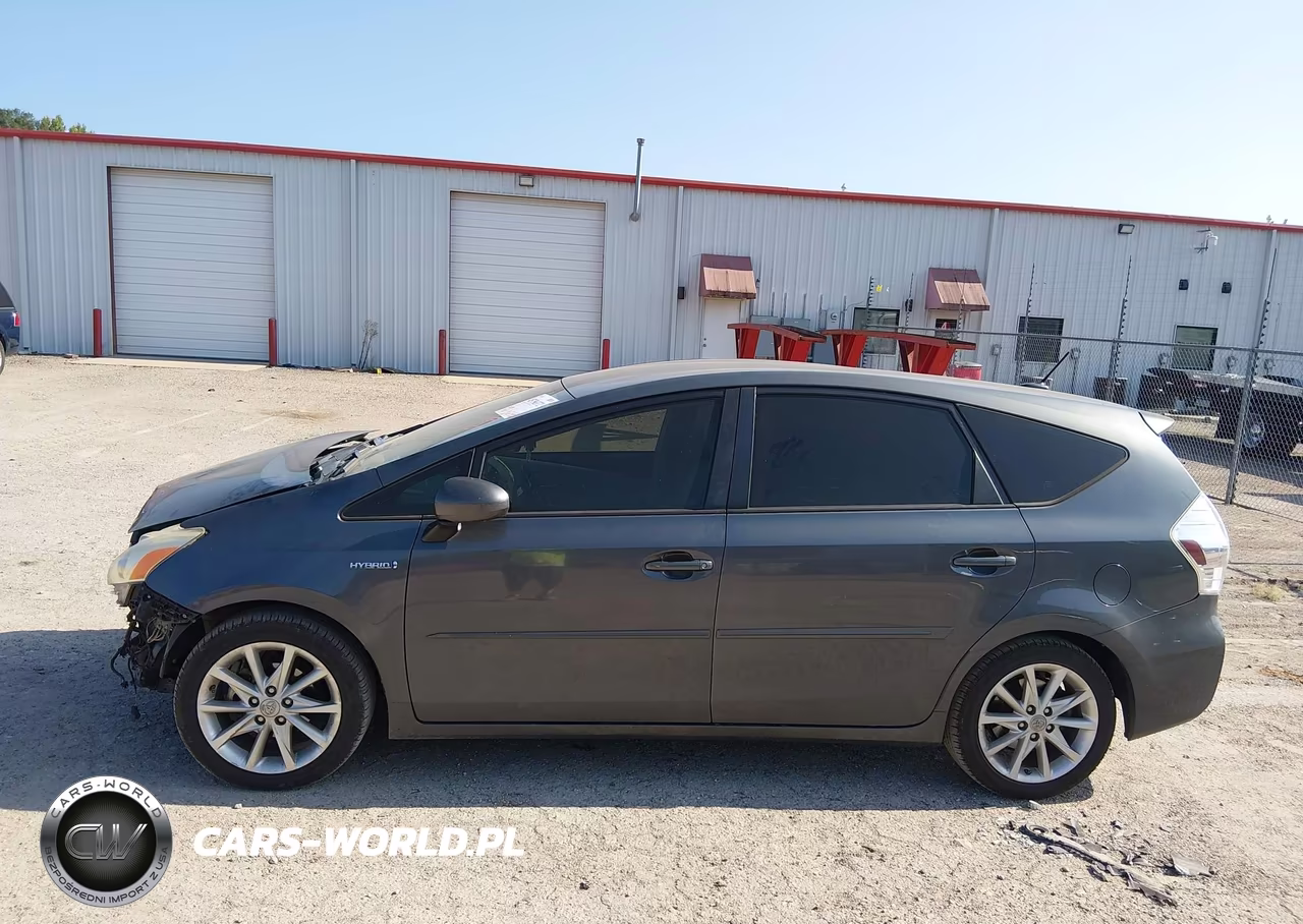 2014 Toyota Prius V Five VIN:JTDZN3EU6E3336070 - 14