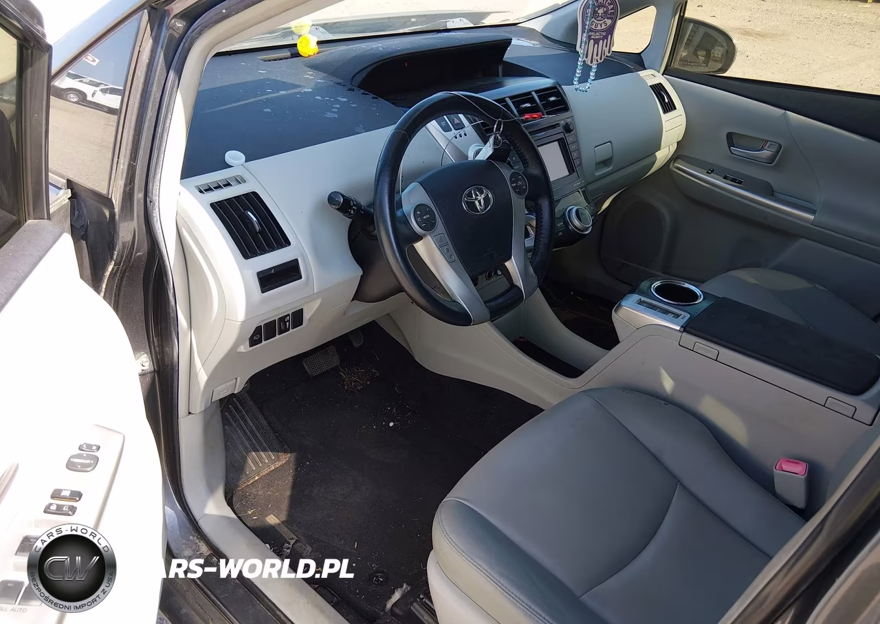 2014 Toyota Prius V Five VIN:JTDZN3EU6E3336070 - 19