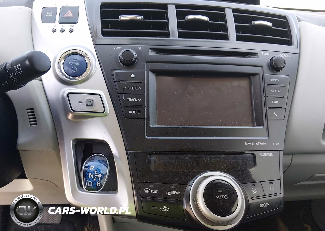 2014 Toyota Prius V Five VIN:JTDZN3EU6E3336070 - 20