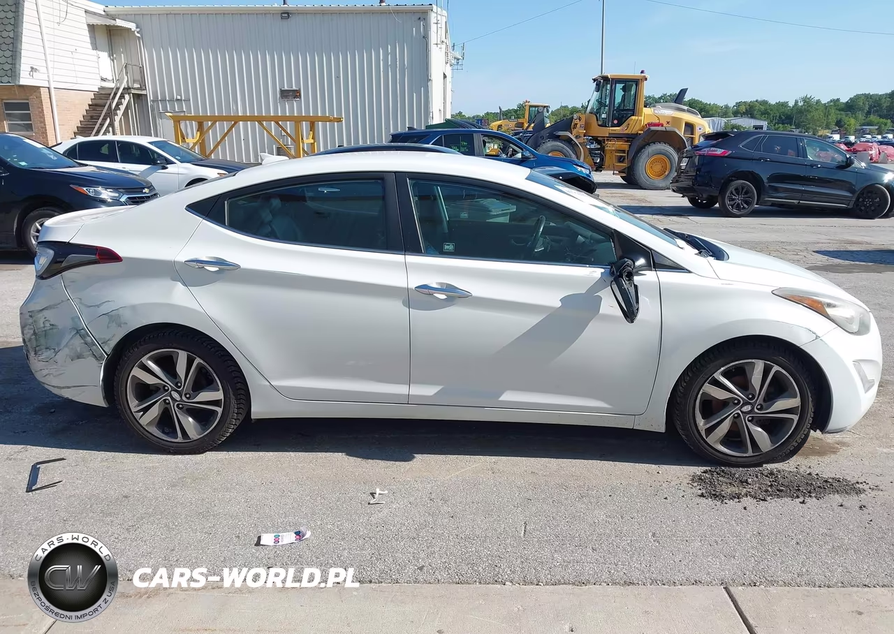 2014 Hyundai Elantra Limited VIN:5NPDH4AE2EH456622 - 13