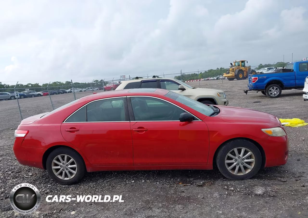 2011 Toyota Camry Xle VIN:4T1BF3EK9BU697002 - 13