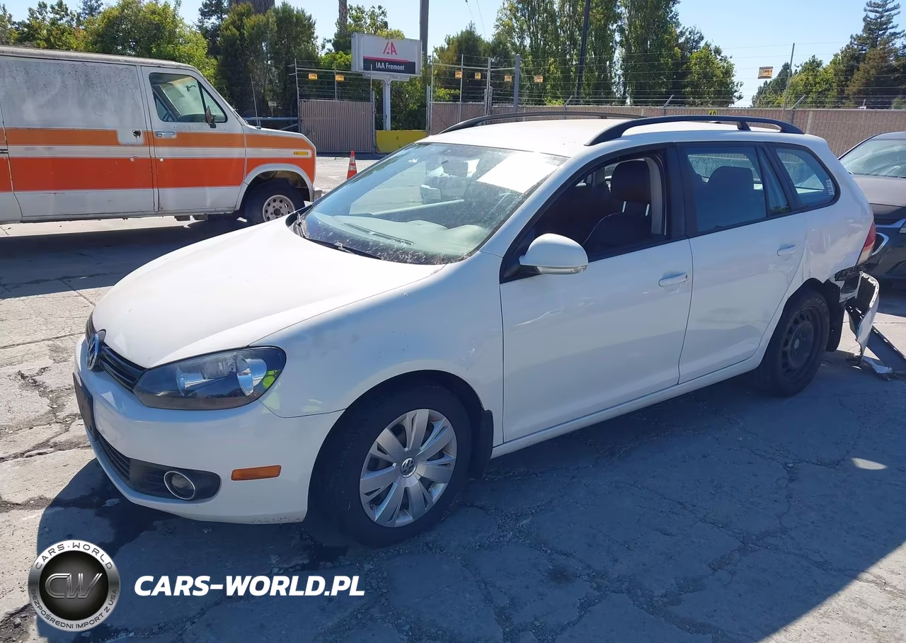 2013 Volkswagen Jetta Sportwagen 2.5L S VIN:3VWPP7AJ2DM674080 - 2