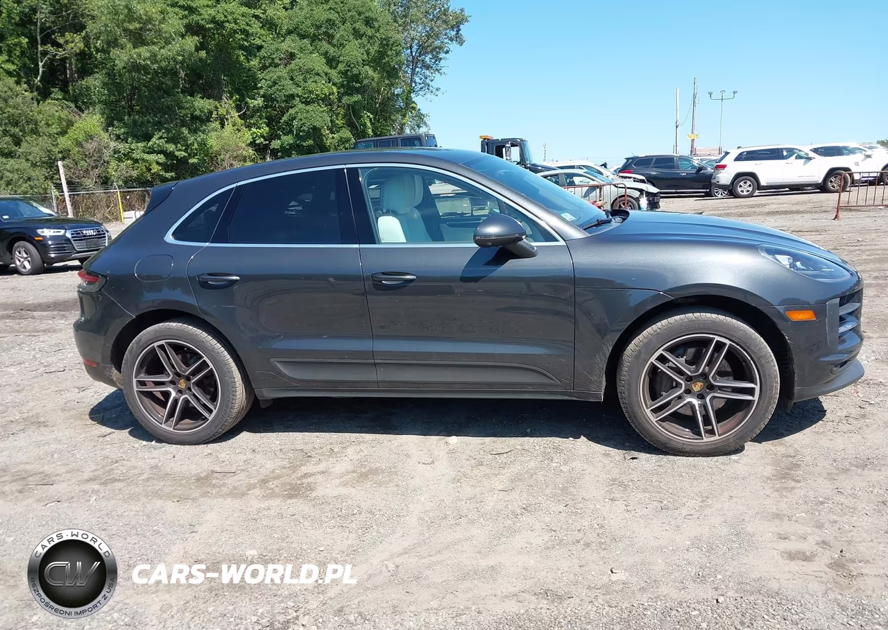 2021 Porsche Macan S VIN:WP1AB2A59MLB34139 - 13