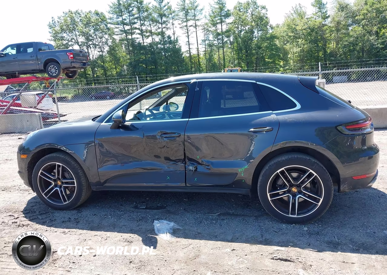 2021 Porsche Macan S VIN:WP1AB2A59MLB34139 - 14