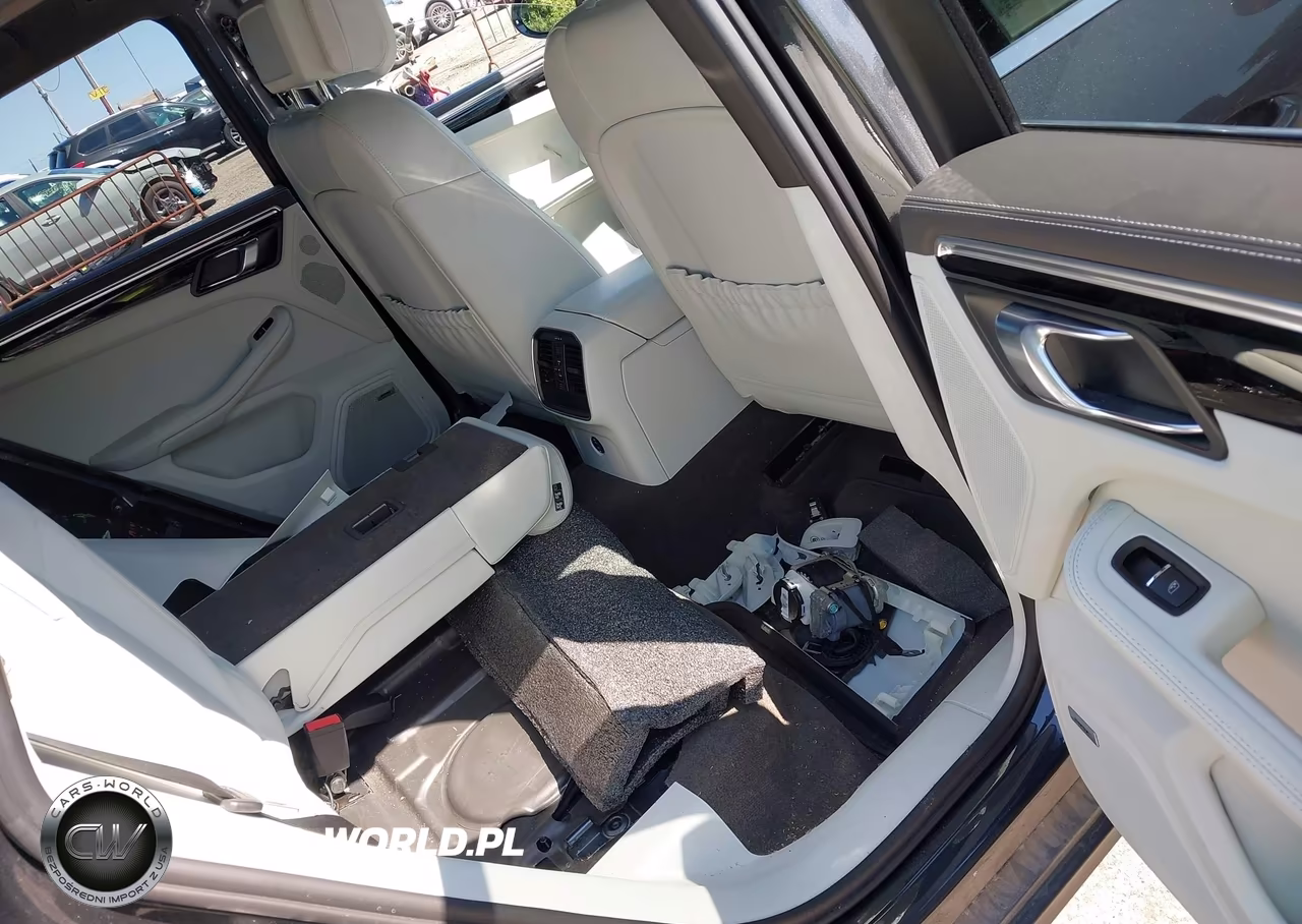 2021 Porsche Macan S VIN:WP1AB2A59MLB34139 - 8