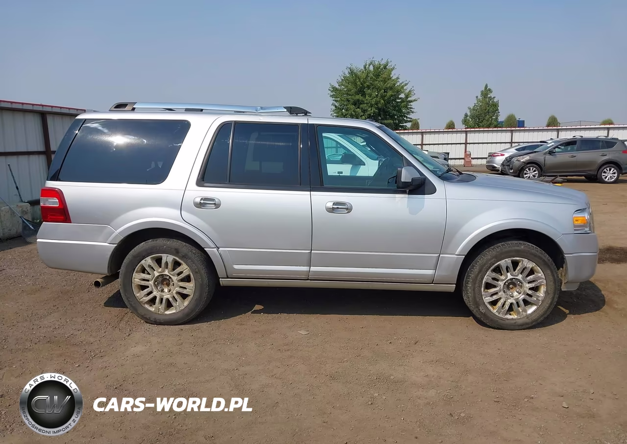 2013 Ford Expedition Limited VIN:1FMJU2A53DEF31759 - 13