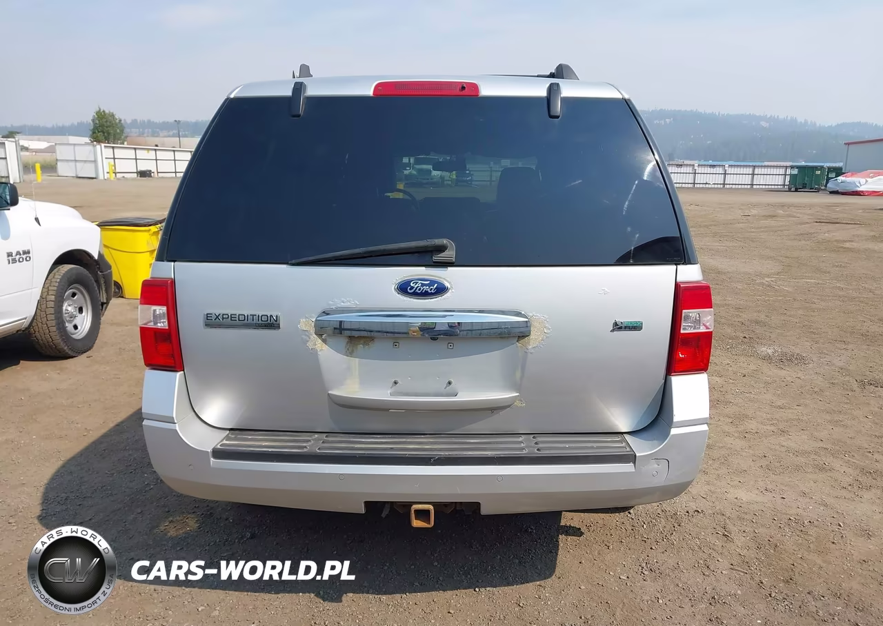 2013 Ford Expedition Limited VIN:1FMJU2A53DEF31759 - 16