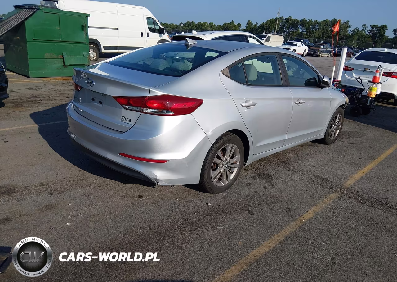 2017 Hyundai Elantra Se VIN:5NPD84LF9HH060309 - 4