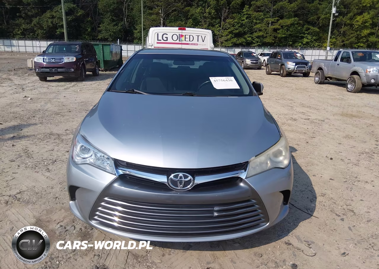 2015 Toyota Camry Xle VIN:4T1BF1FK1FU060114 - 13