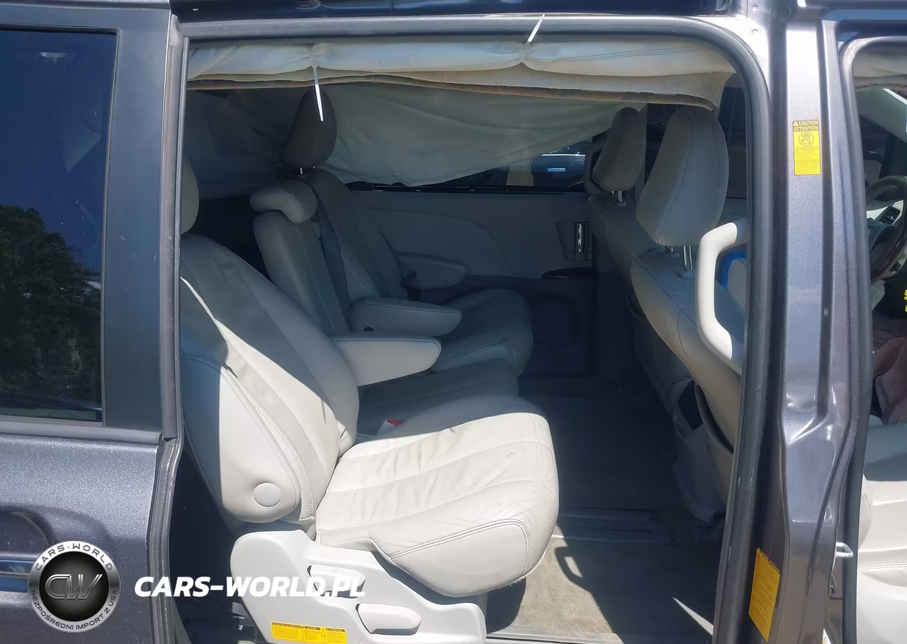 2013 Toyota Sienna Xle V6 8 Passenger VIN:5TDYK3DC8DS325484 - 8