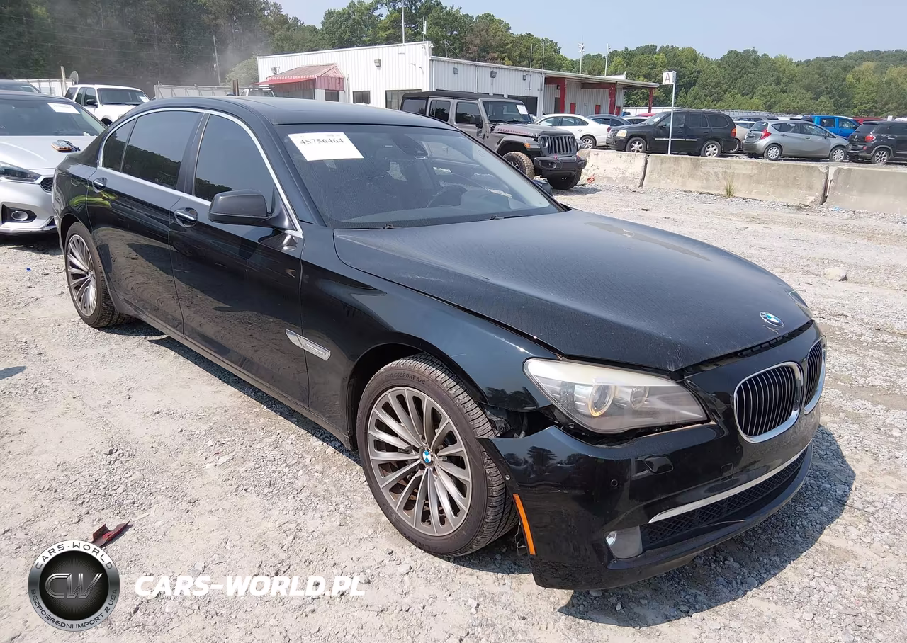 2012 BMW 740Li