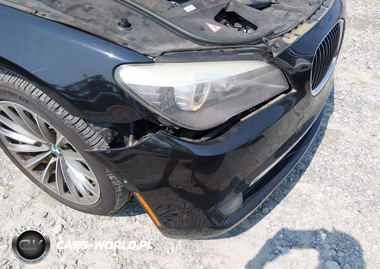 2012 BMW 740Li VIN:WBAKB4C58CC576467 - 13