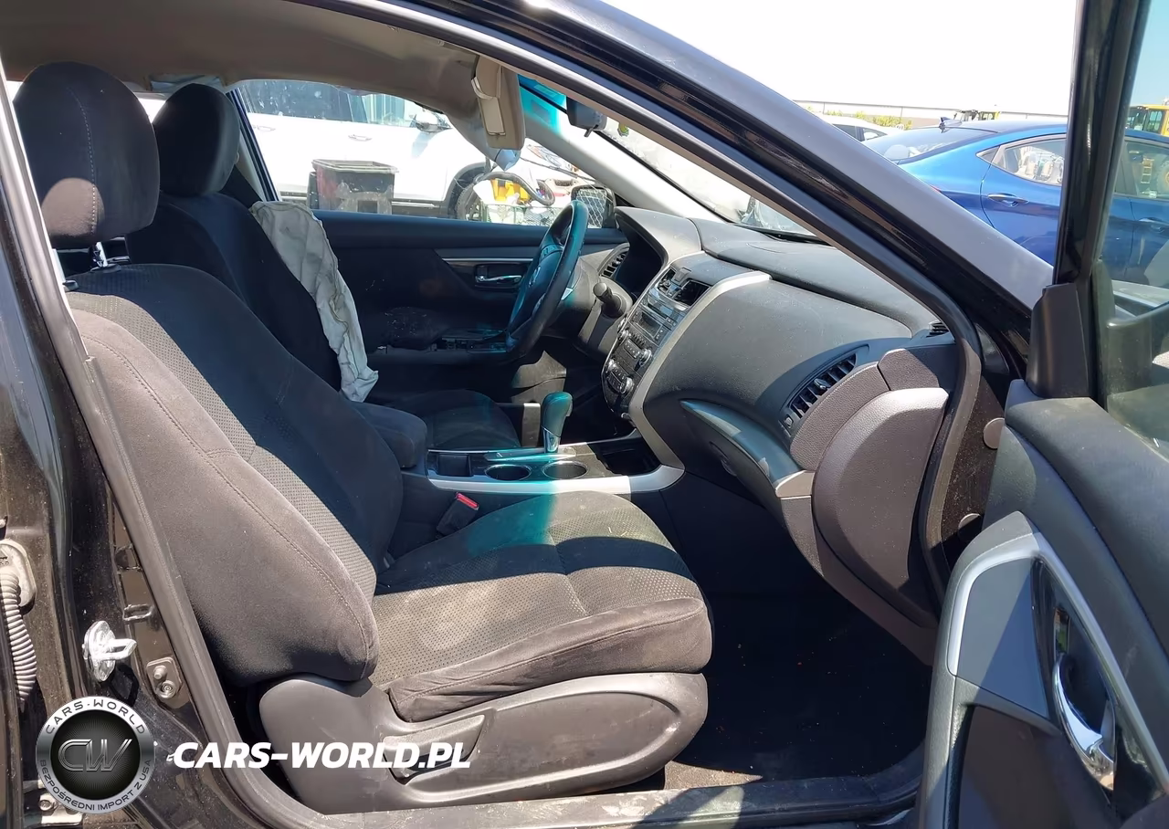 2014 Nissan Altima 2.5 S VIN:1N4AL3AP7EC137201 - 5