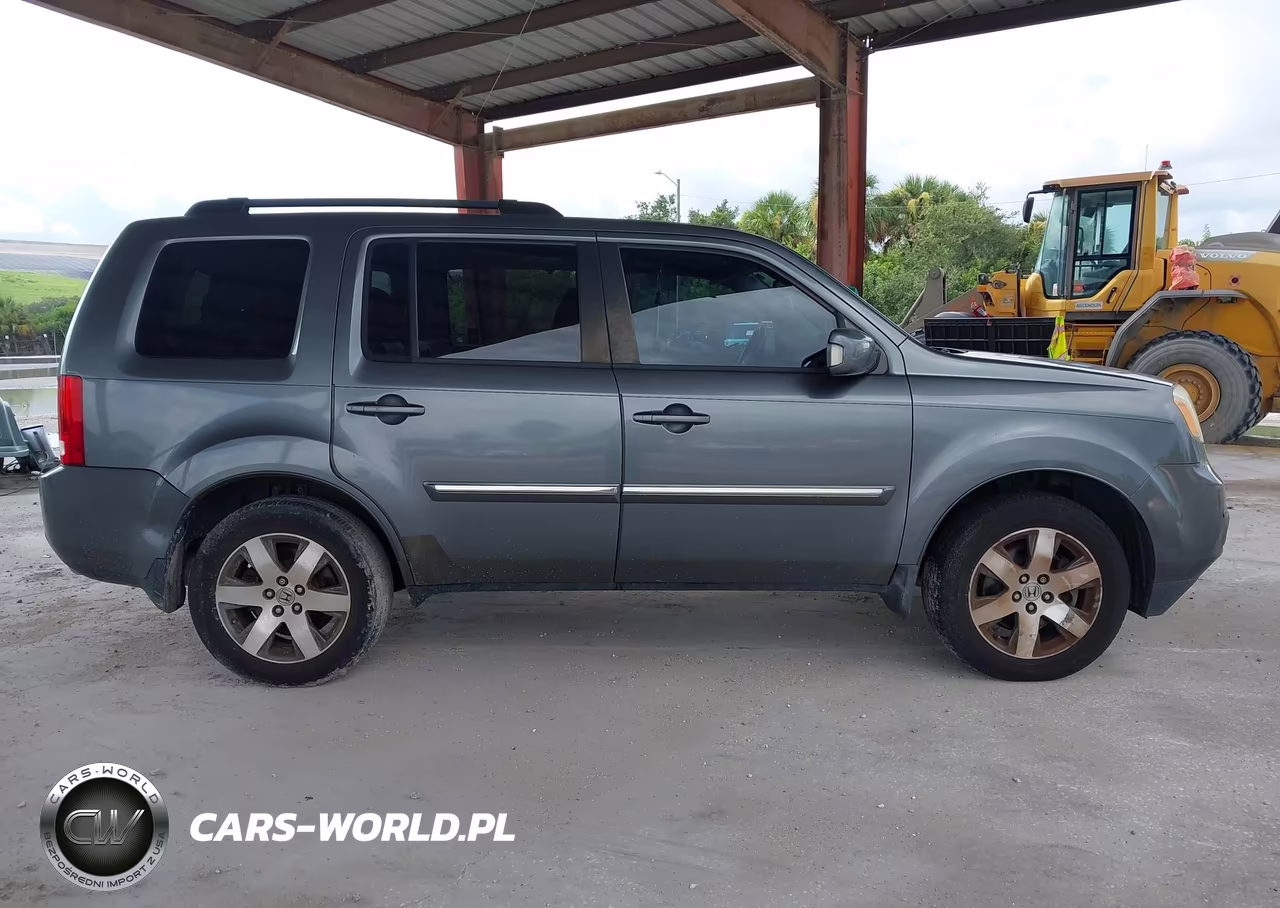 2013 Honda Pilot Touring VIN:5FNYF3H91DB039967 - 13