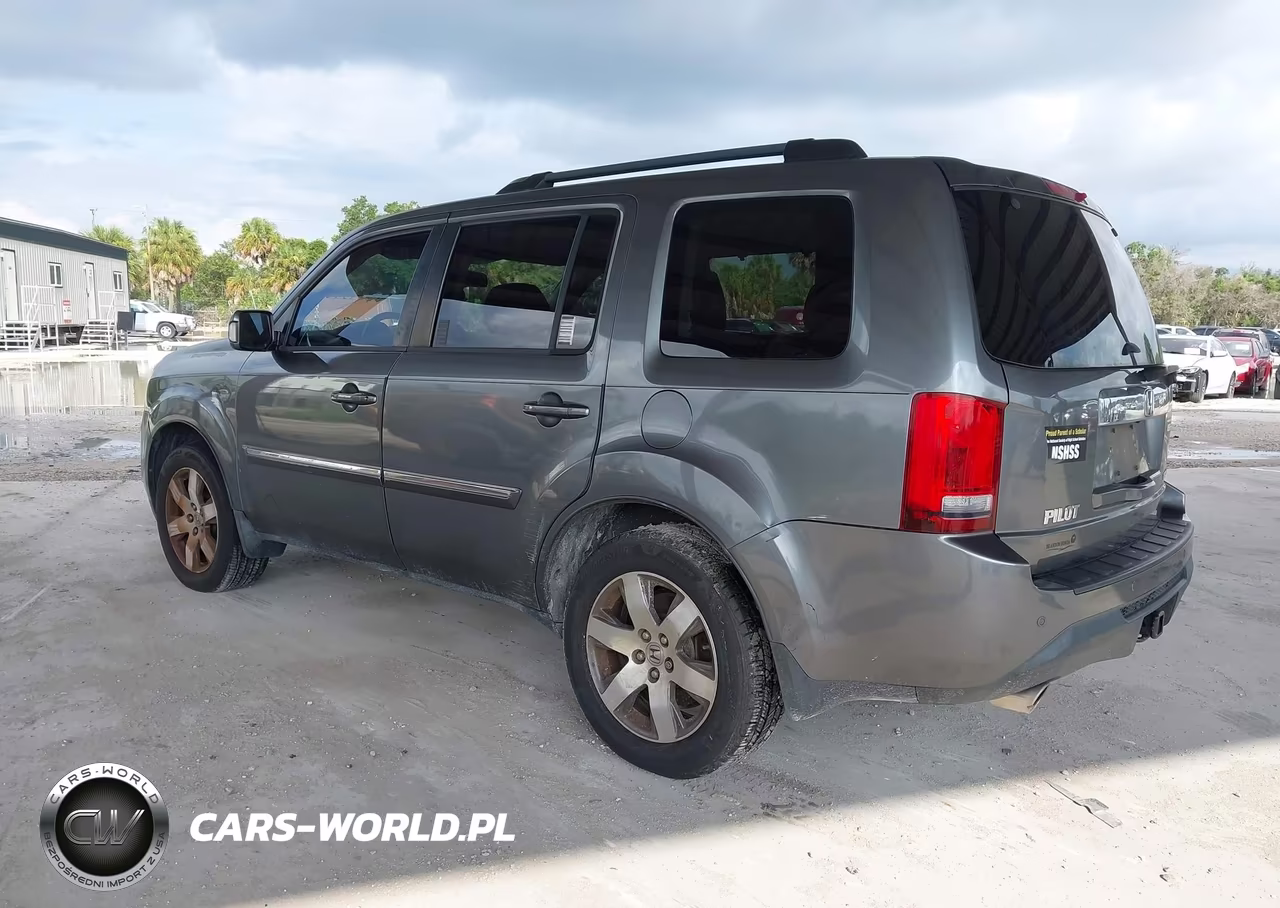 2013 Honda Pilot Touring VIN:5FNYF3H91DB039967 - 3