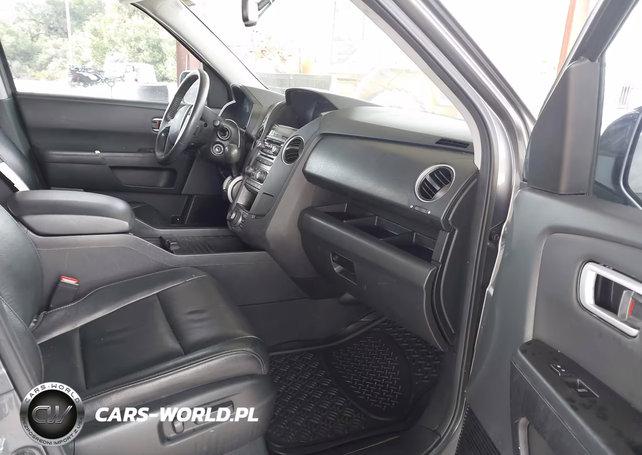 2013 Honda Pilot Touring VIN:5FNYF3H91DB039967 - 5