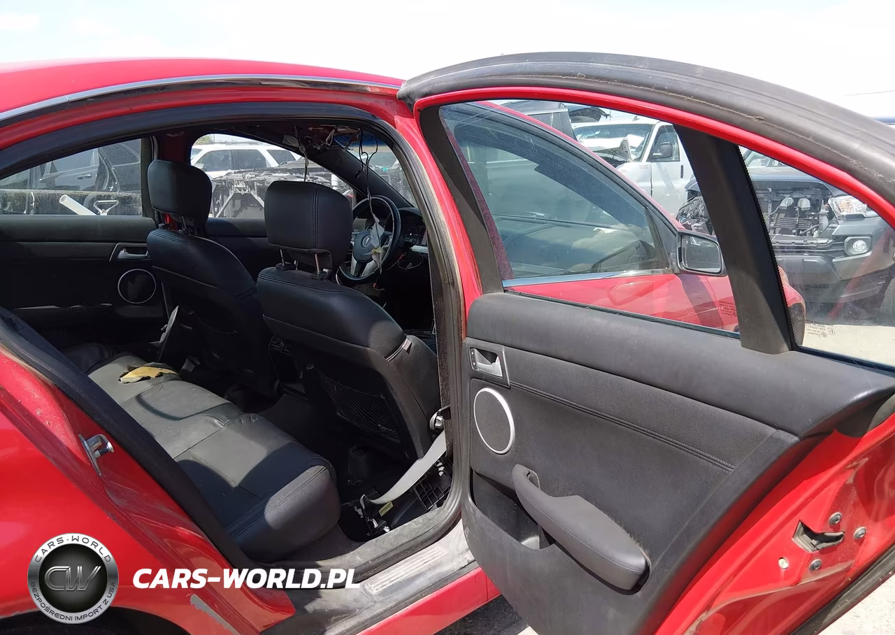 2008 Pontiac G8 VIN:6G2ER57758L145869 - 8