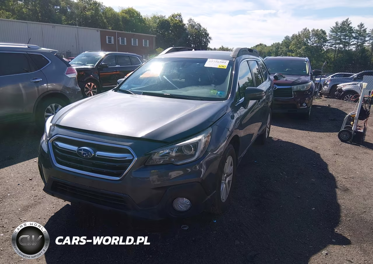 2018 Subaru Outback 2.5I Premium VIN:4S4BSAFC8J3376676 - 2