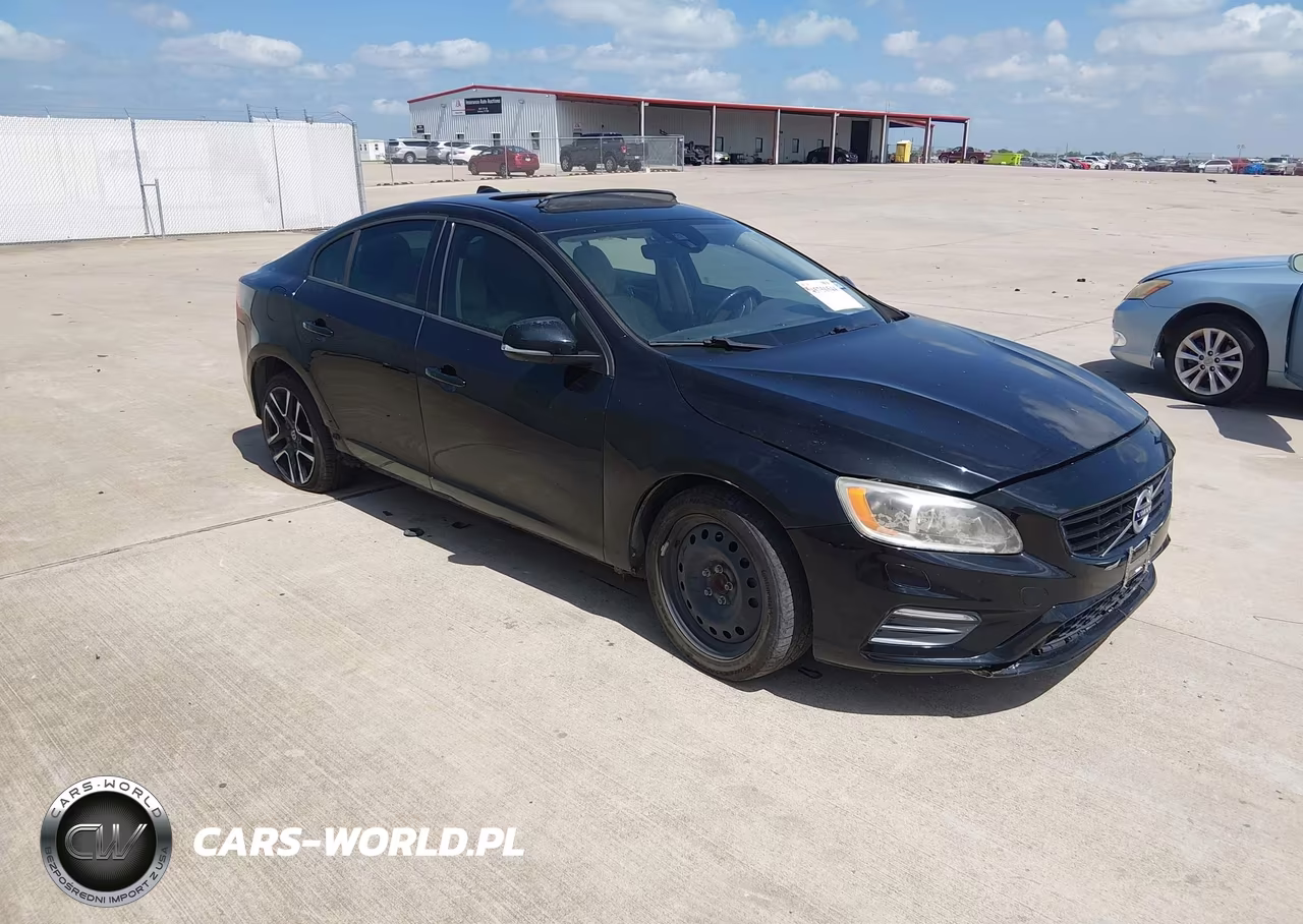 2017 Volvo S60 T5 Dynamic – zdjęcie 1 z 16