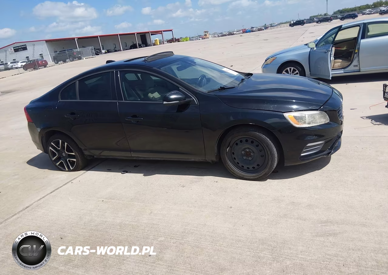 2017 Volvo S60 T5 Dynamic VIN:YV126MFL4H2438272 - 13