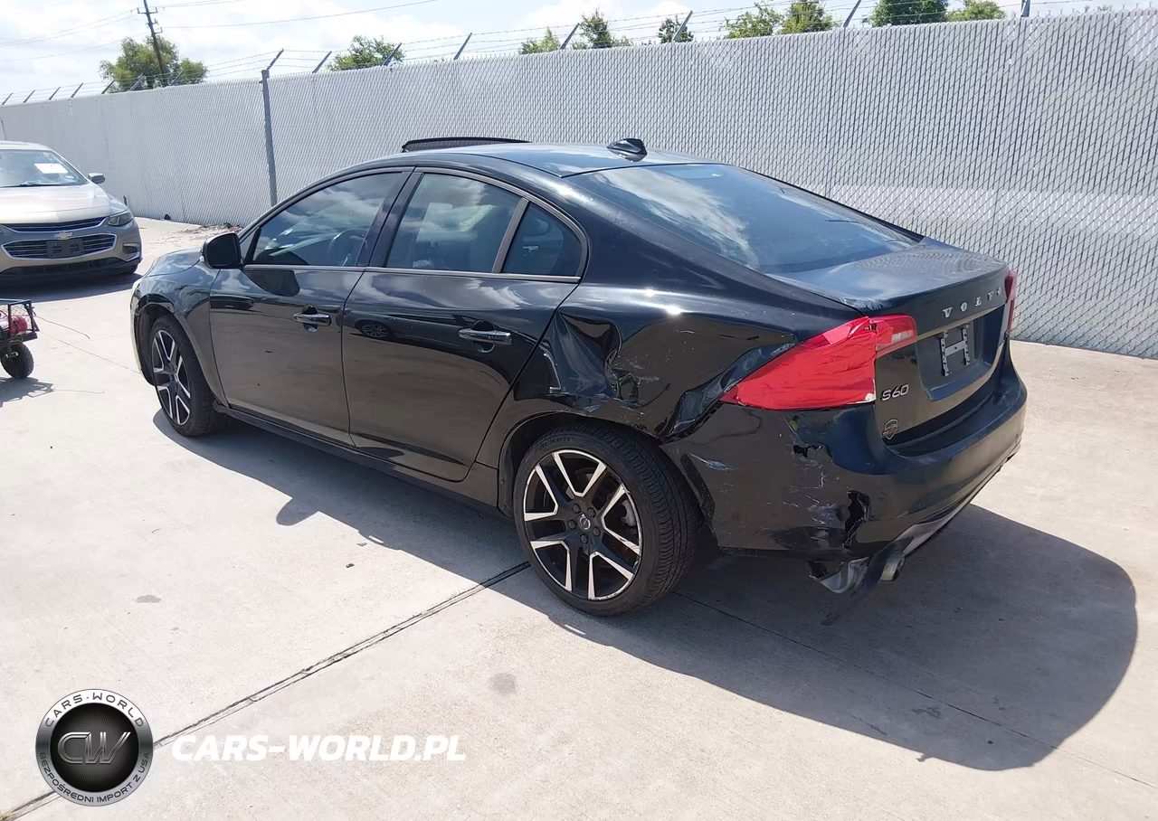 2017 Volvo S60 T5 Dynamic VIN:YV126MFL4H2438272 - 3