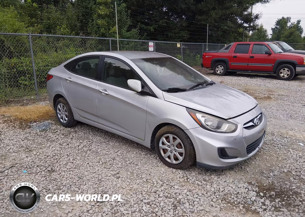 2013 Hyundai Accent Gls – zdjęcie 1 z 12