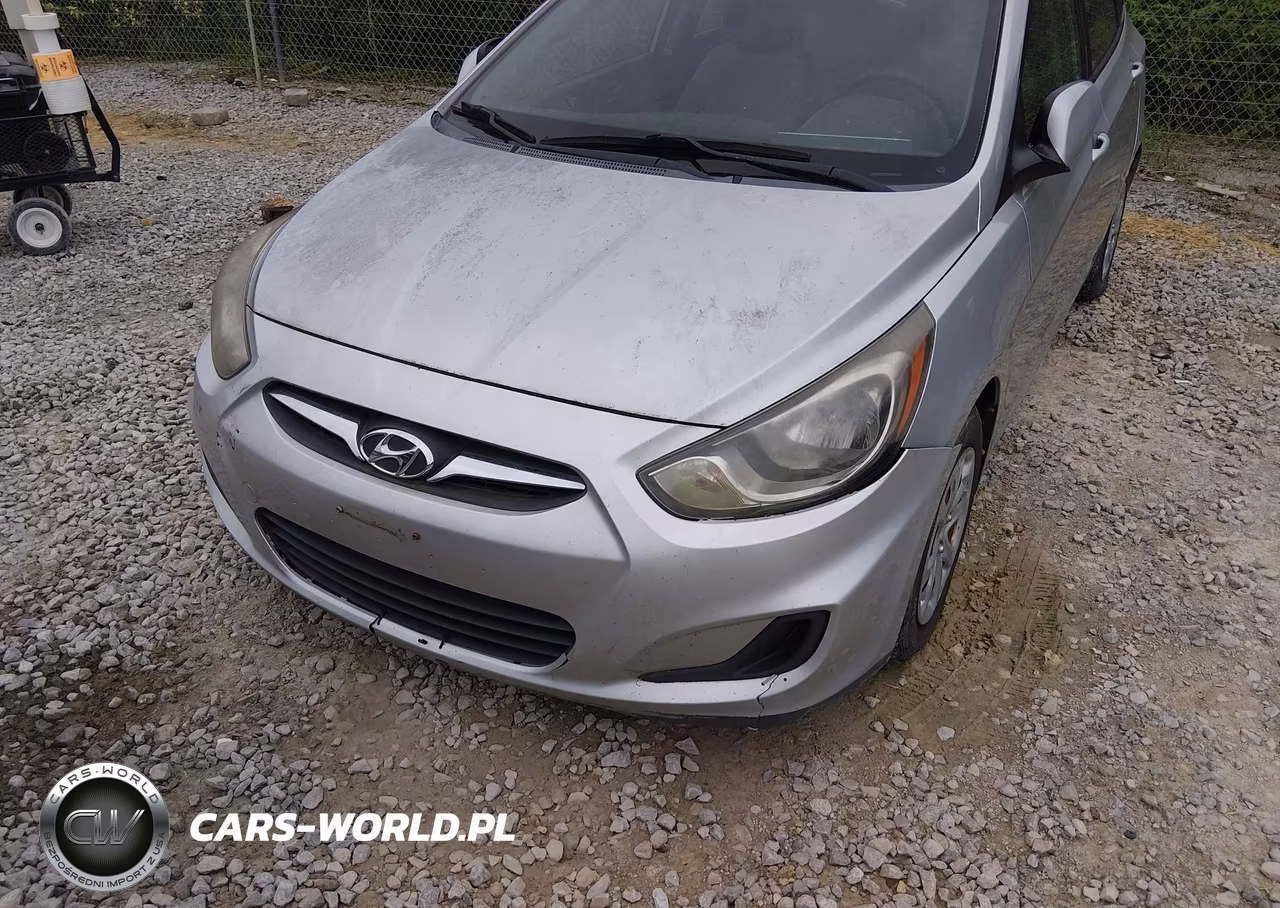 2013 Hyundai Accent Gls VIN:KMHCT4AE0DU556339 - 6