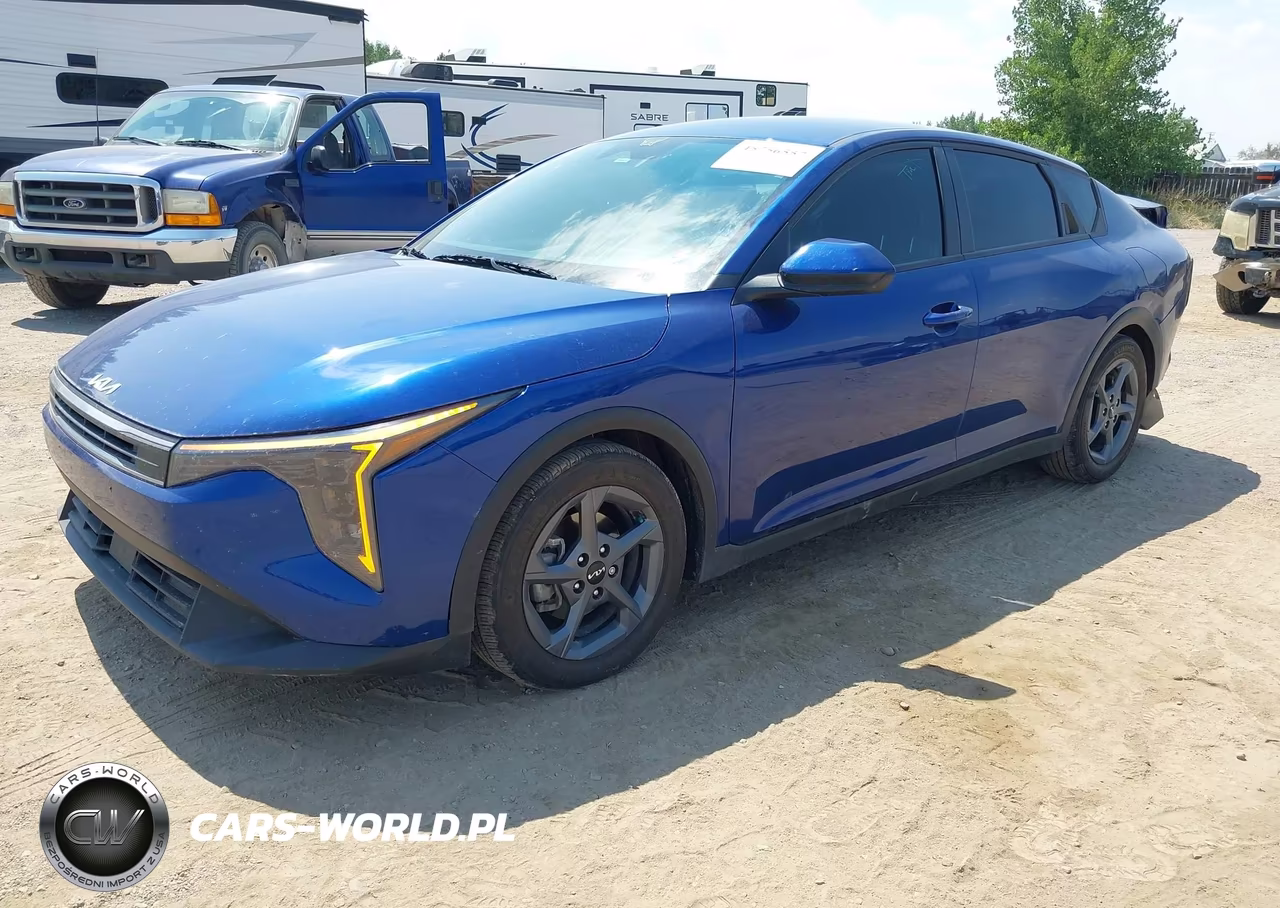 2025 Kia K4 Lxs VIN:3KPFT4DE2SE145159 - 2