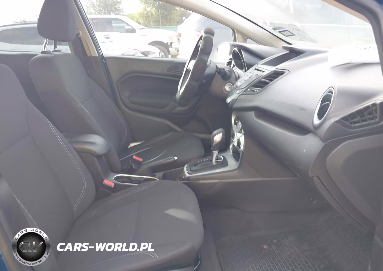 2018 Ford Fiesta Se VIN:3FADP4BJ9JM124802 - 5