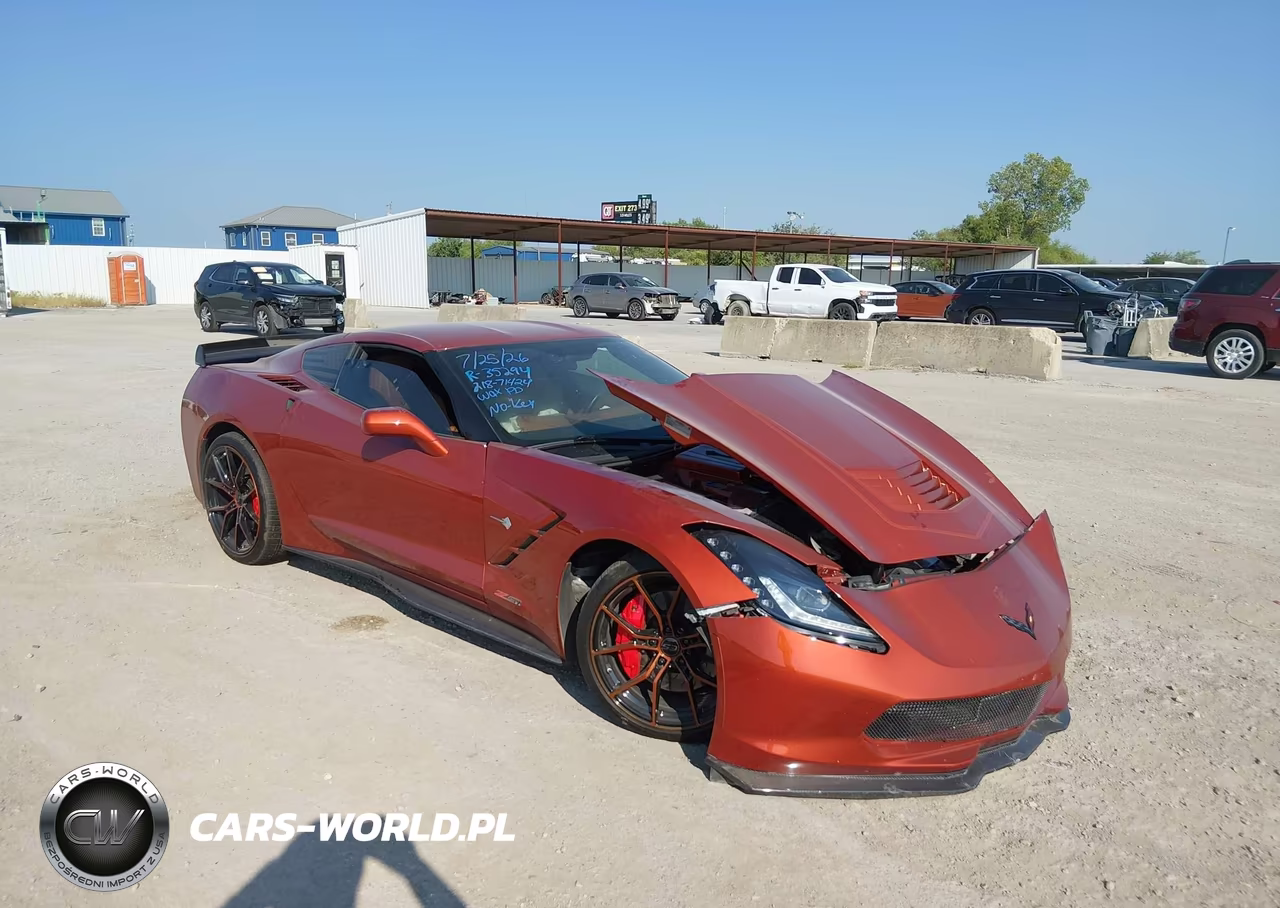 2015 Chevrolet Corvette Stingray Z51 VIN:1G1YM2D71F5120694 - 19