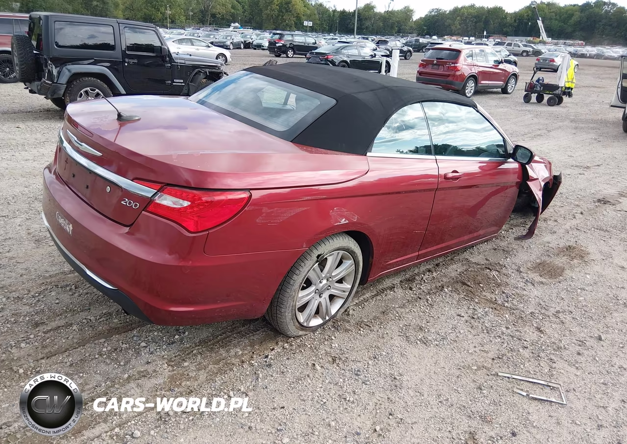 2012 Chrysler 200 Touring VIN:1C3BCBEB5CN142846 - 4