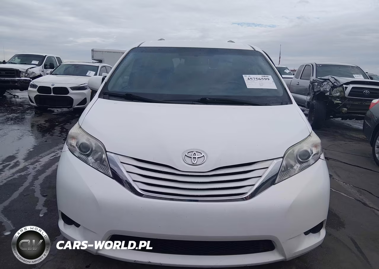 2016 Toyota Sienna Le 8 Passenger VIN:5TDKK3DC1GS739426 - 12