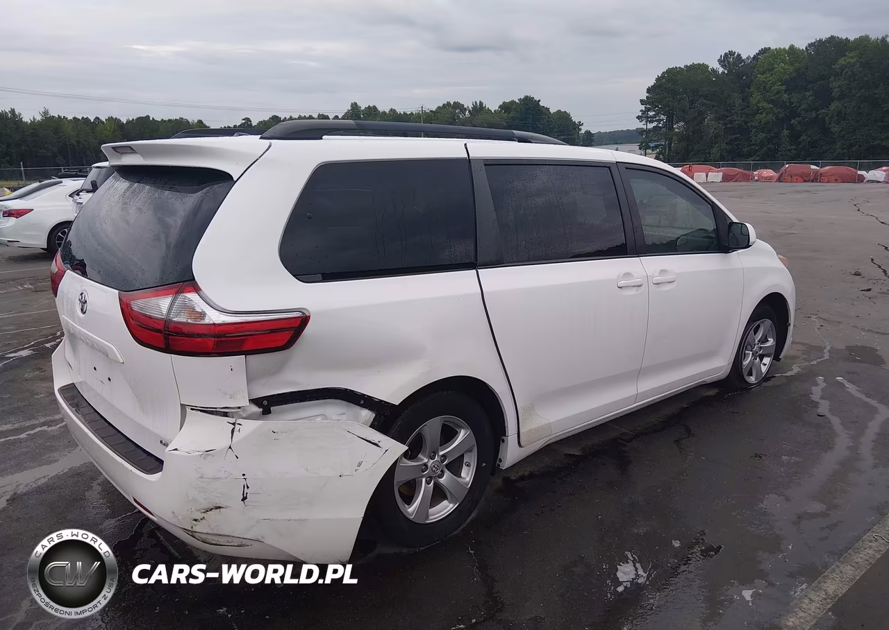 2016 Toyota Sienna Le 8 Passenger VIN:5TDKK3DC1GS739426 - 4