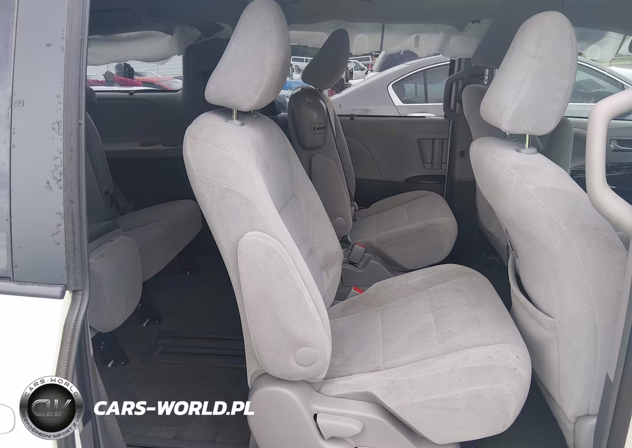 2016 Toyota Sienna Le 8 Passenger VIN:5TDKK3DC1GS739426 - 8