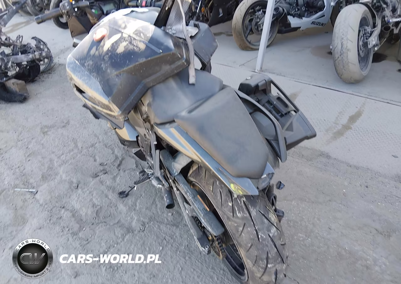 2016 Kawasaki Zx1000 M VIN:JKAZXCM12GA008381 - 16