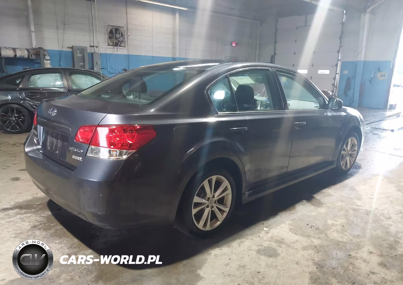 2013 Subaru Legacy 2.5I Premium VIN:4S3BMBB65D3030870 - 4