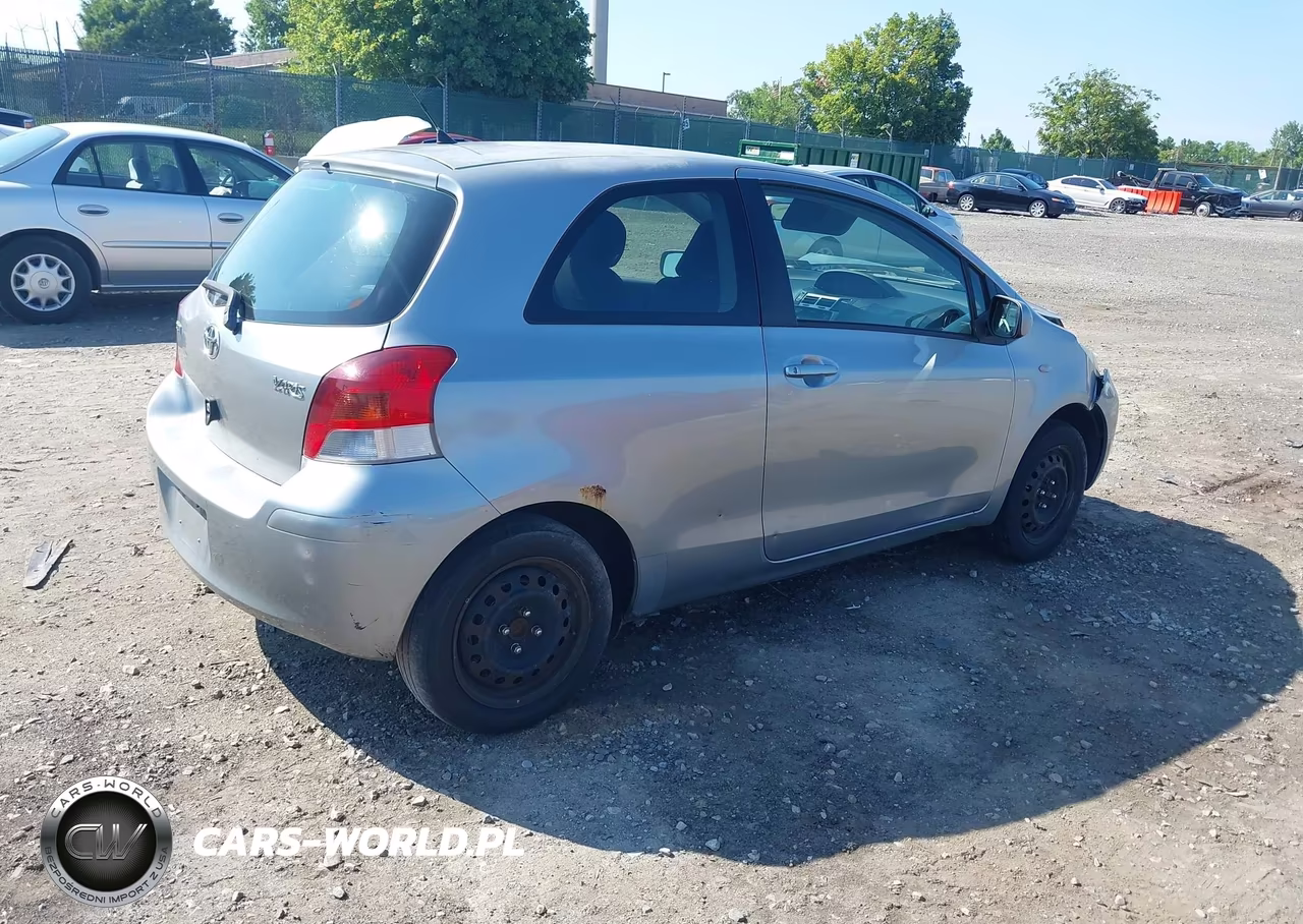 2010 Toyota Yaris VIN:JTDJT4K36A5282787 - 4