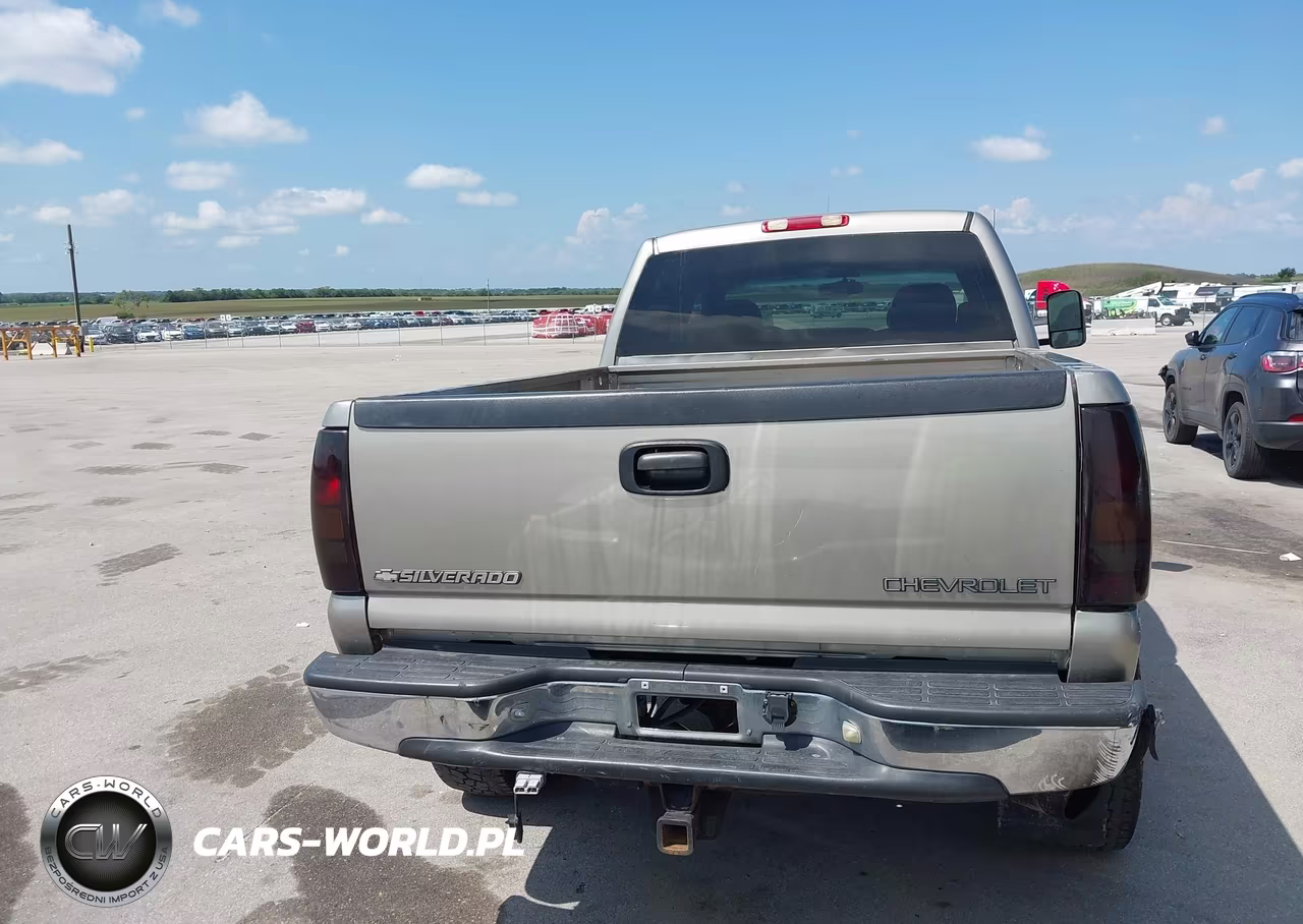 CHEVROLET SILVERADO 2500HD VIN:1GCHK23151F209147 - 16