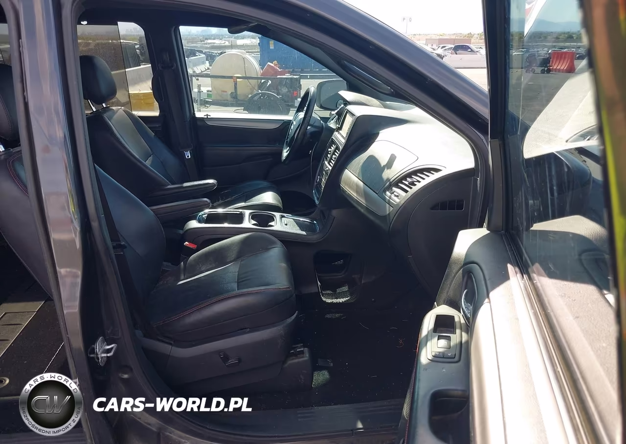 2012 Dodge Grand Caravan R-T VIN:2C4RDGEG8CR149034 - 5