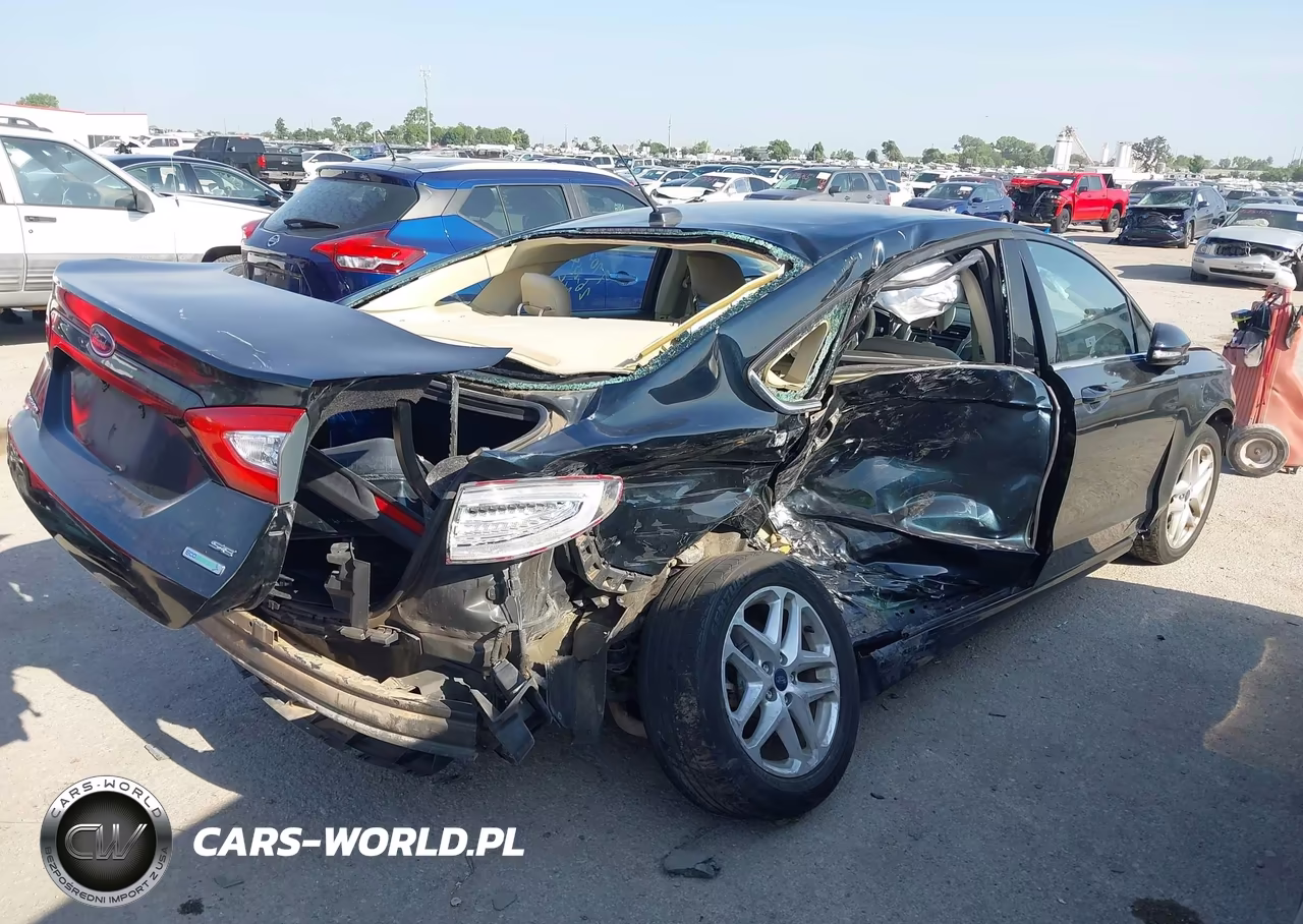 2014 Ford Fusion Se VIN:3FA6P0HDXER176113 - 4