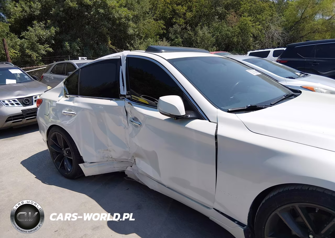 2016 Infiniti Q50 3.0T Premium VIN:JN1EV7AP5GM303681 - 6