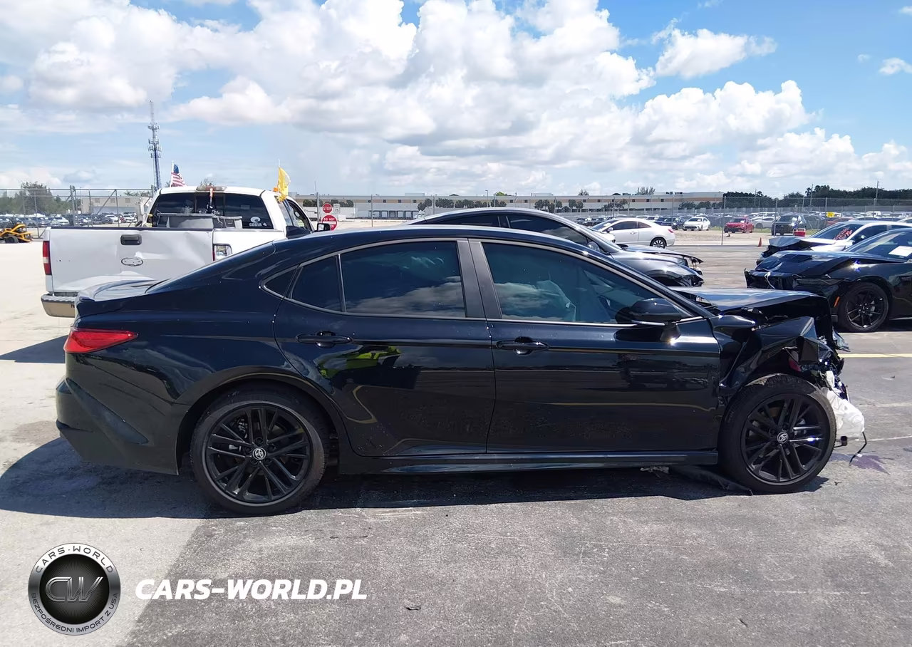 2026 Toyota Camry Se VIN:4T1DAACK4TU752469 - 14
