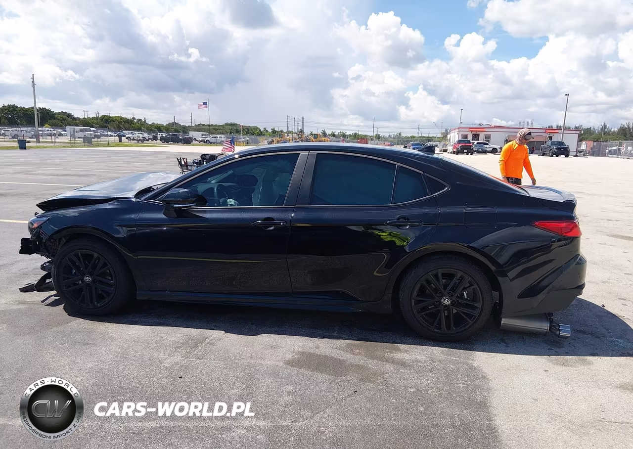2026 Toyota Camry Se VIN:4T1DAACK4TU752469 - 15