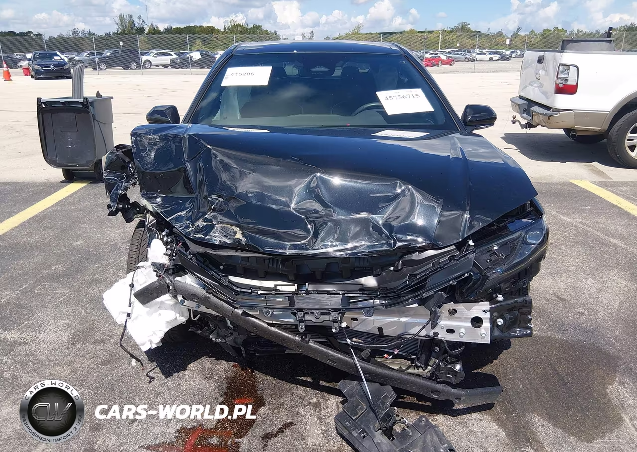 2026 Toyota Camry Se VIN:4T1DAACK4TU752469 - 6