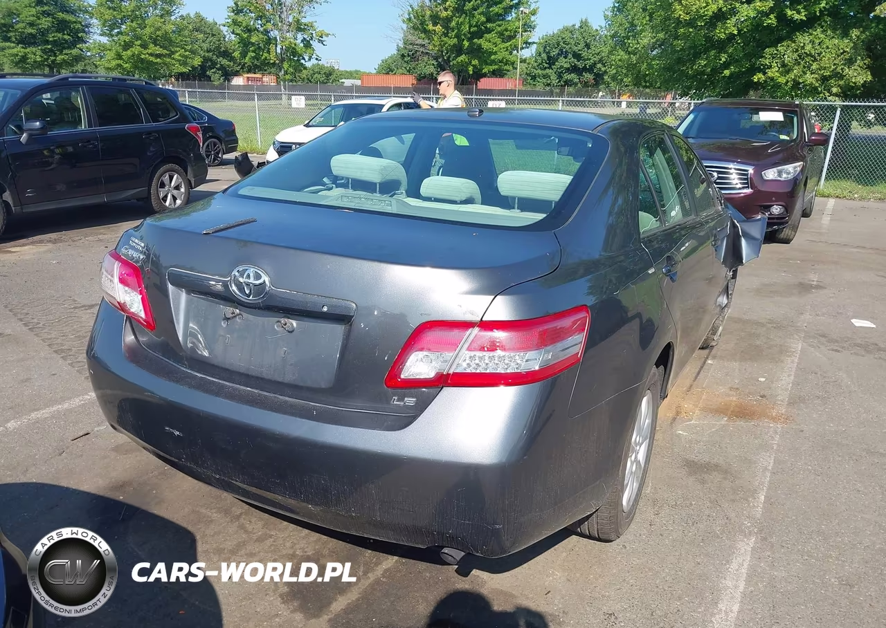 2011 Toyota Camry Le VIN:4T4BF3EK8BR128941 - 4