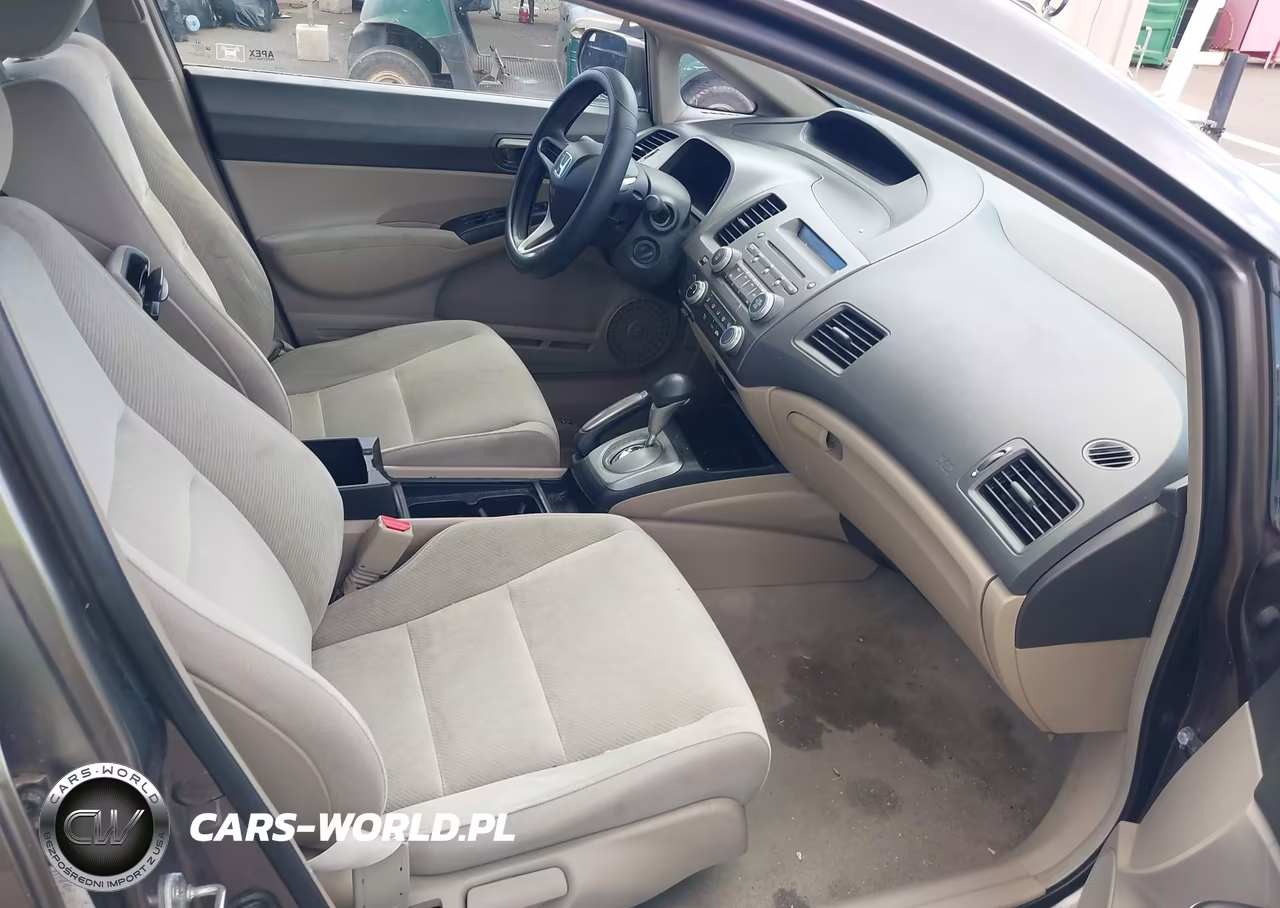 2009 Honda Civic Lx VIN:1HGFA16519L006192 - 5