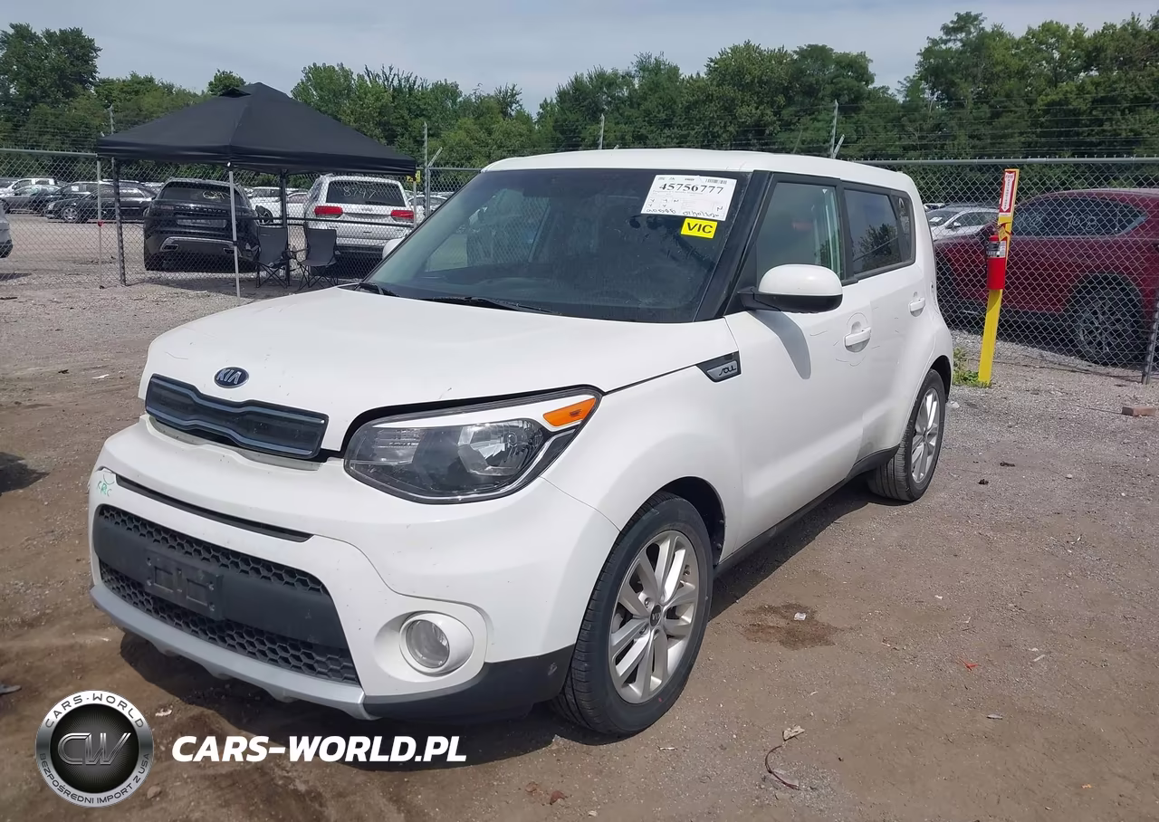 2018 Kia Soul + VIN:KNDJP3A5XJ7893248 - 2