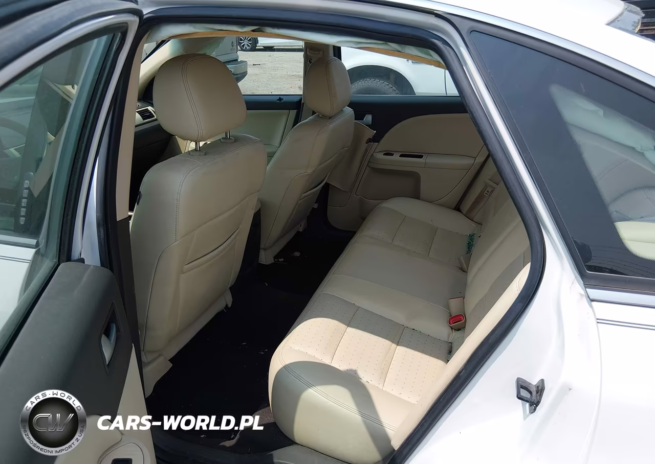 2008 Mercury Sable Premier VIN:1MEHM42W08G623779 - 8