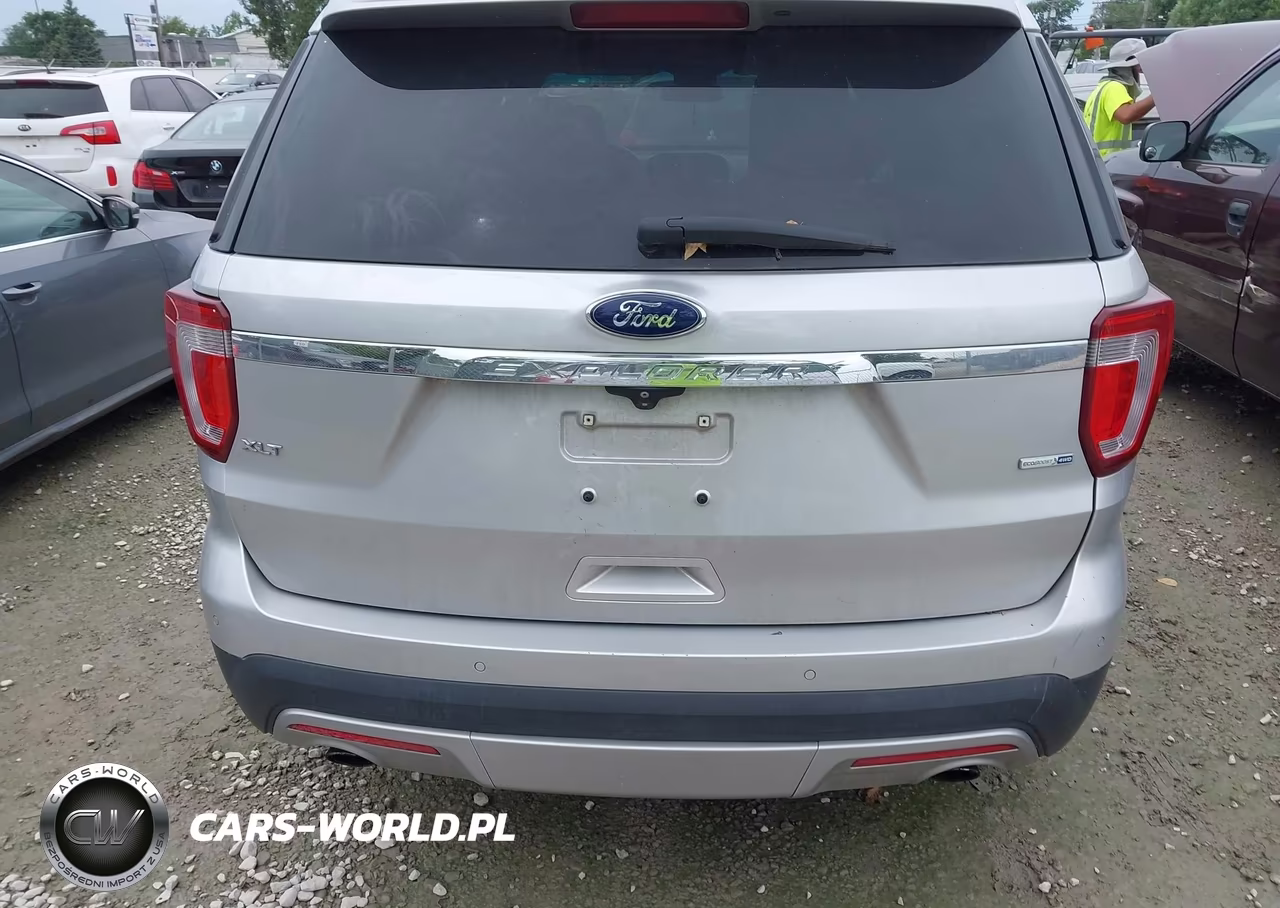 2016 Ford Explorer Xlt VIN:1FM5K8DH1GGC83312 - 15